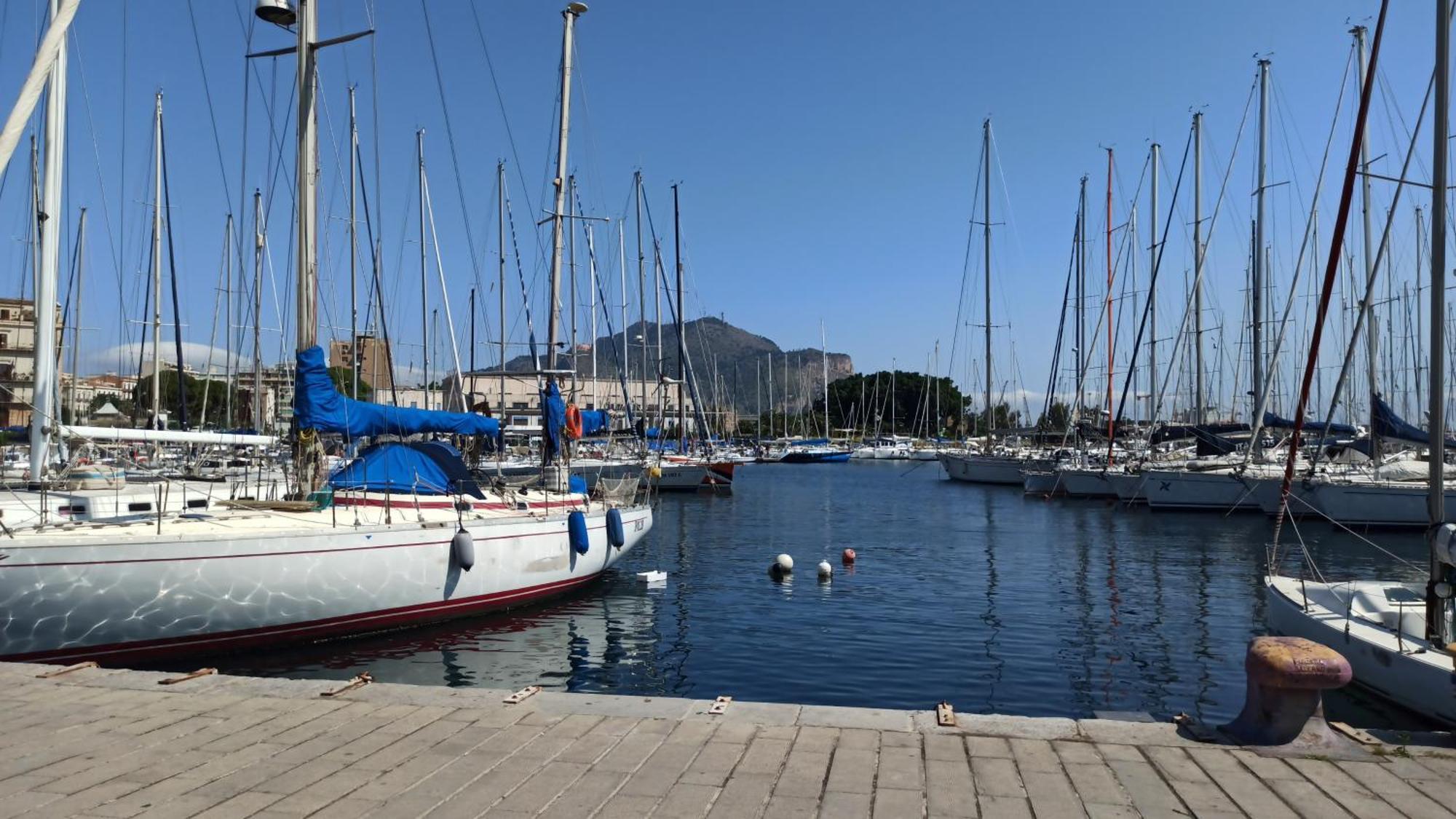 'A Casetta Ra Zia Paola Palermo Eksteriør billede